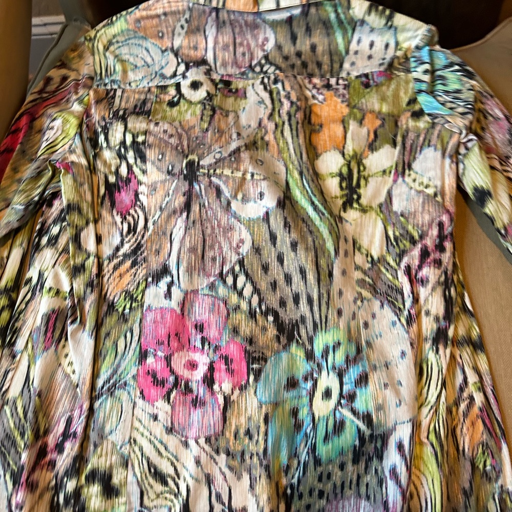 CHICO’S BLOUSE - Picture 2 of 4